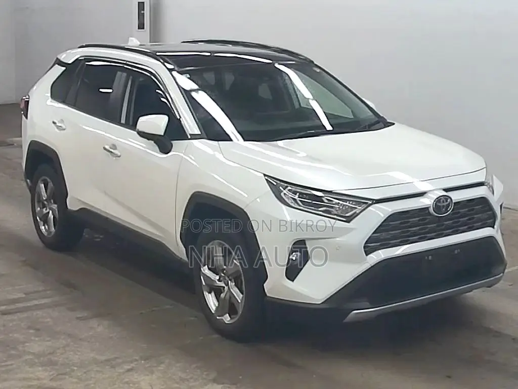 Toyota RAV4 2021 Pearl