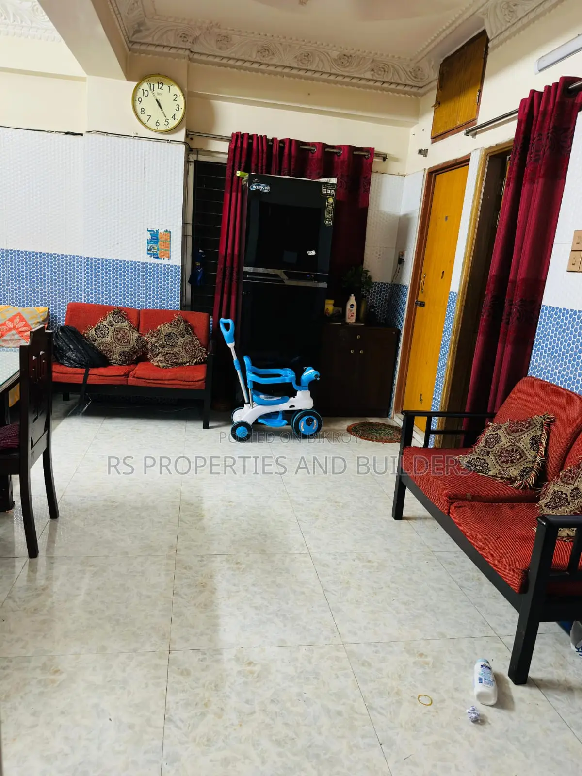 রূপসী, মিরপুরে সাজানো ৩ বেডরুমের অ্যাপার্টমেন্ট বিক্রয়ের জন্য