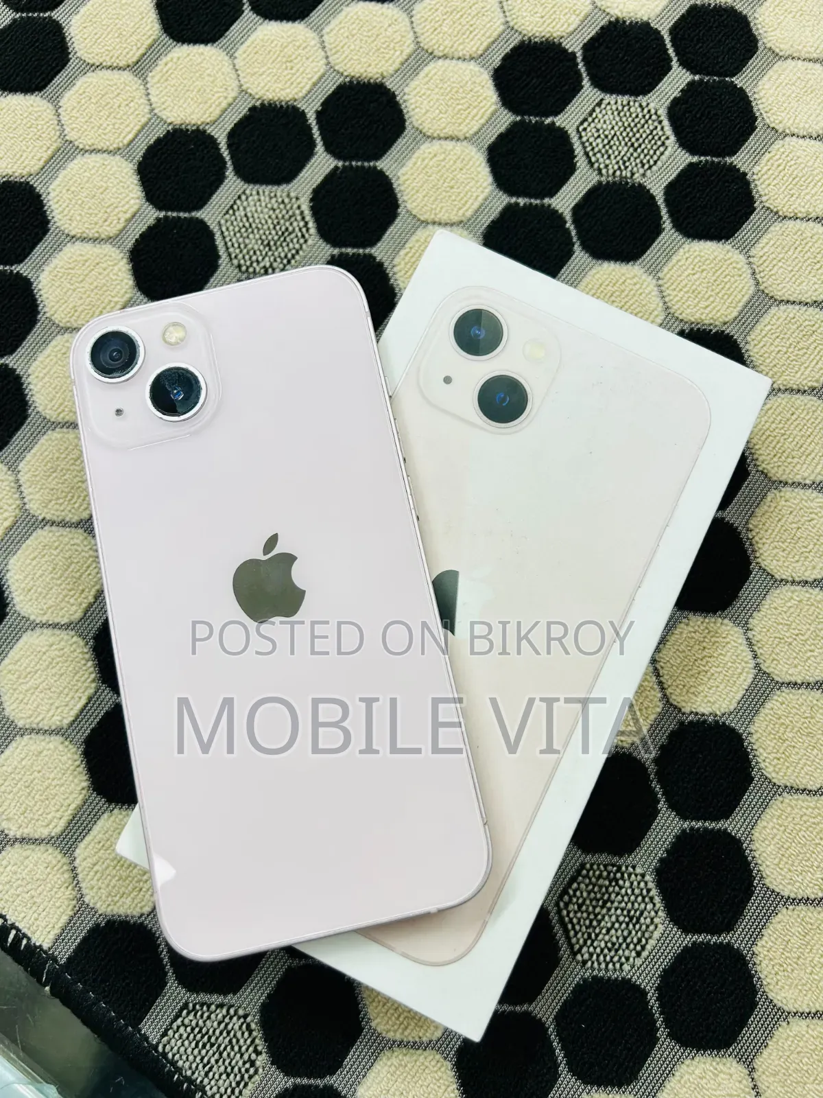 Apple iPhone 13 128 GB Pink