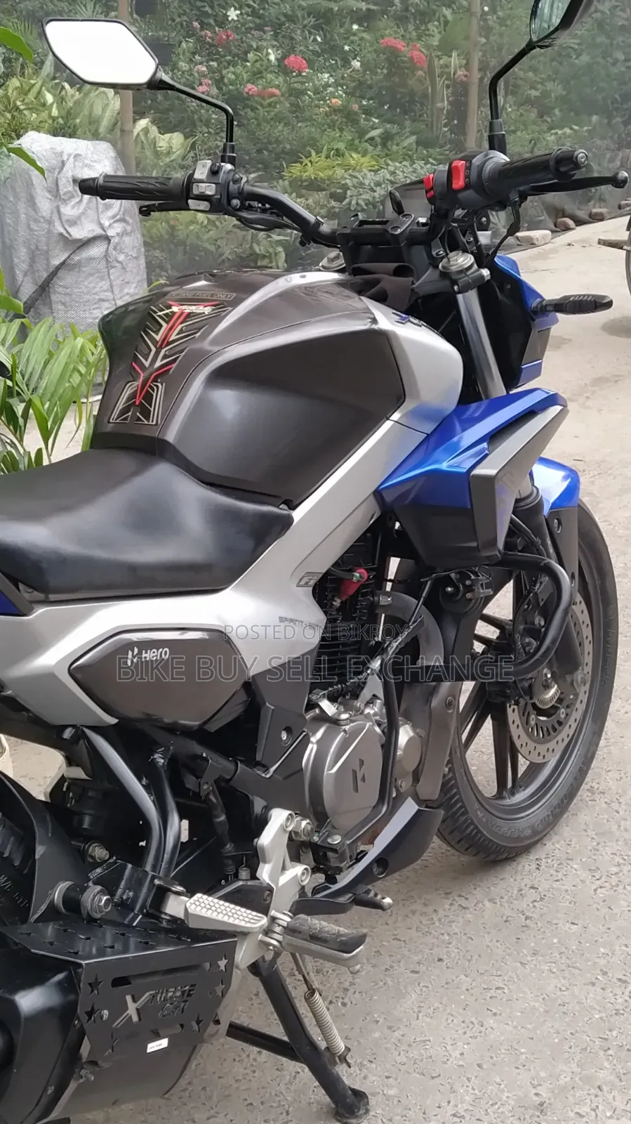 হিরো এক্সট্রিম ১২৫আর ২০২৪ নীল