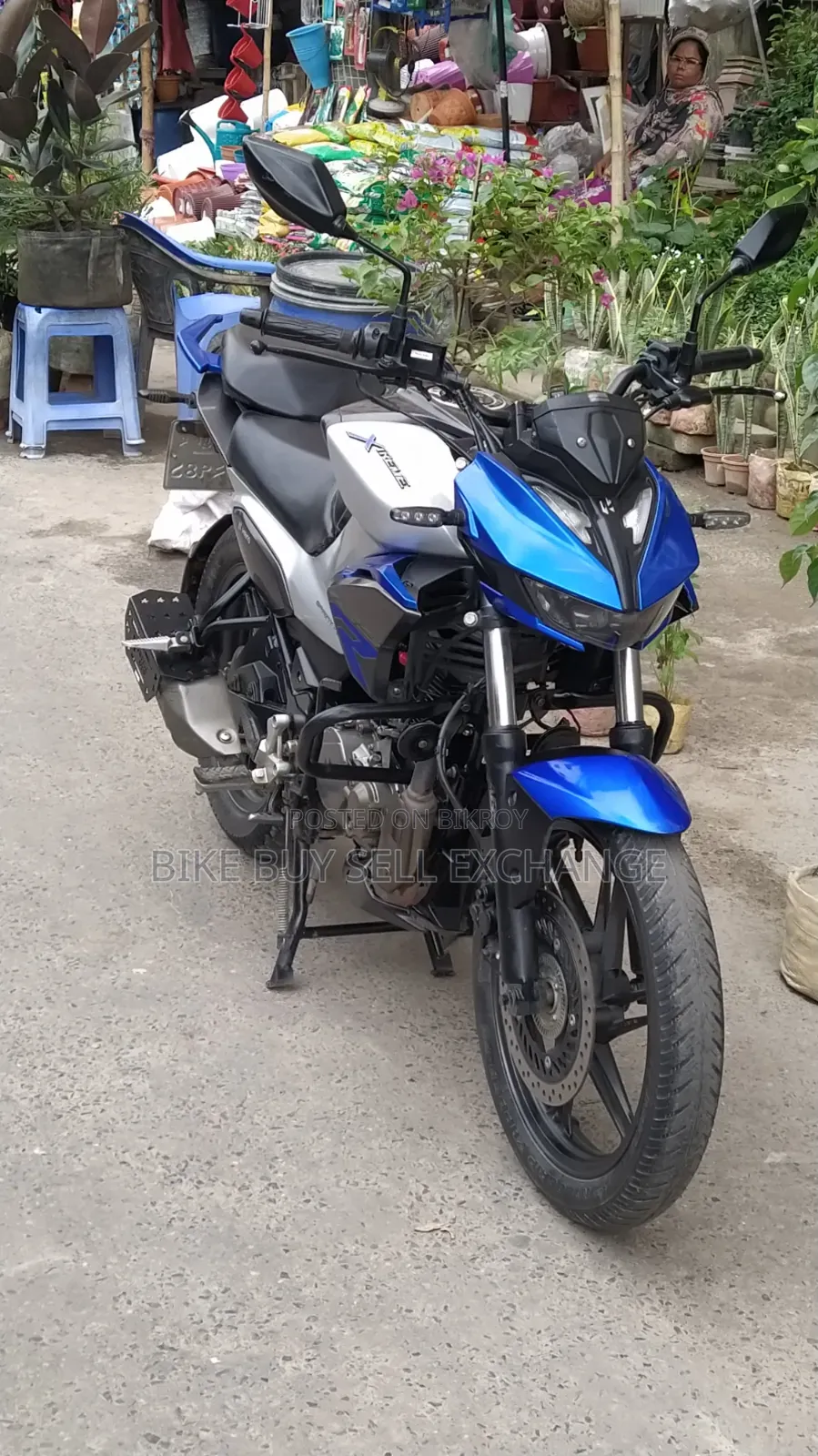 হিরো এক্সট্রিম ১২৫আর ২০২৪ নীল