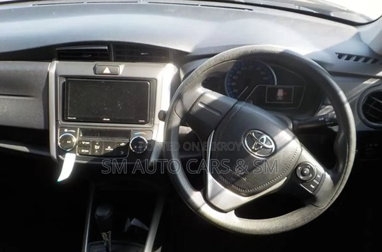Toyota Corolla Fielder 2021 Black