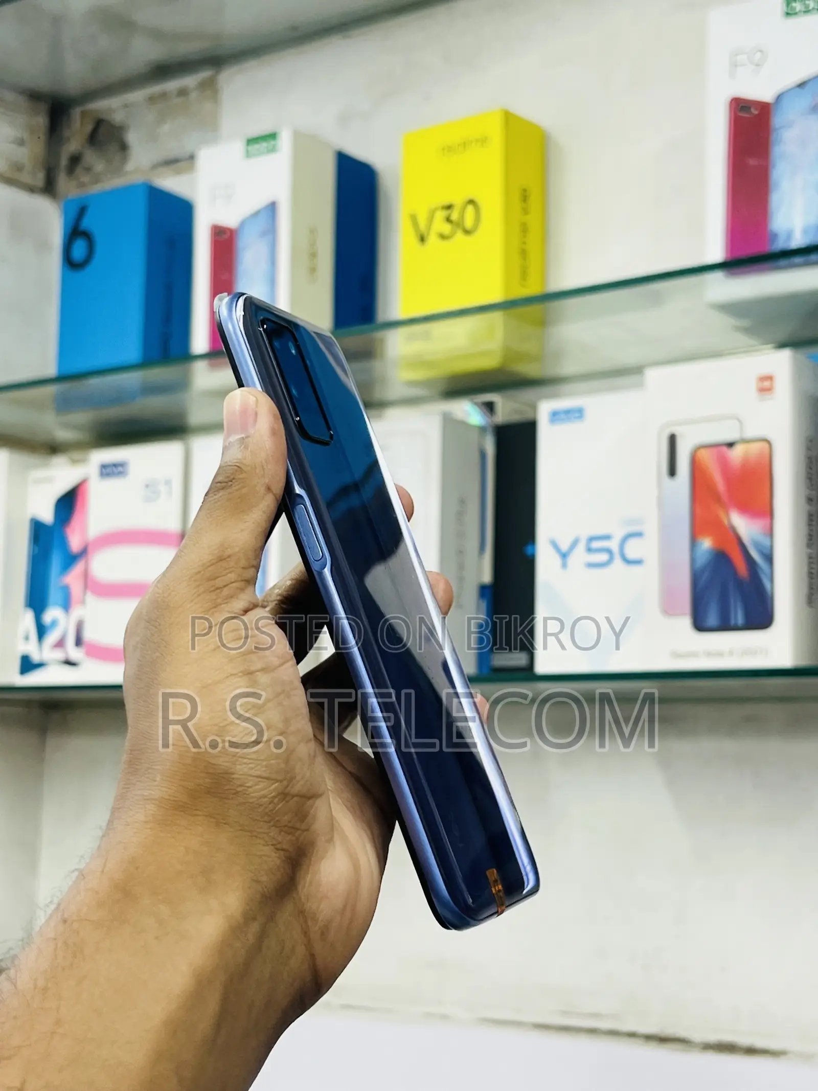 New Realme V11s 5G 128 GB Purple