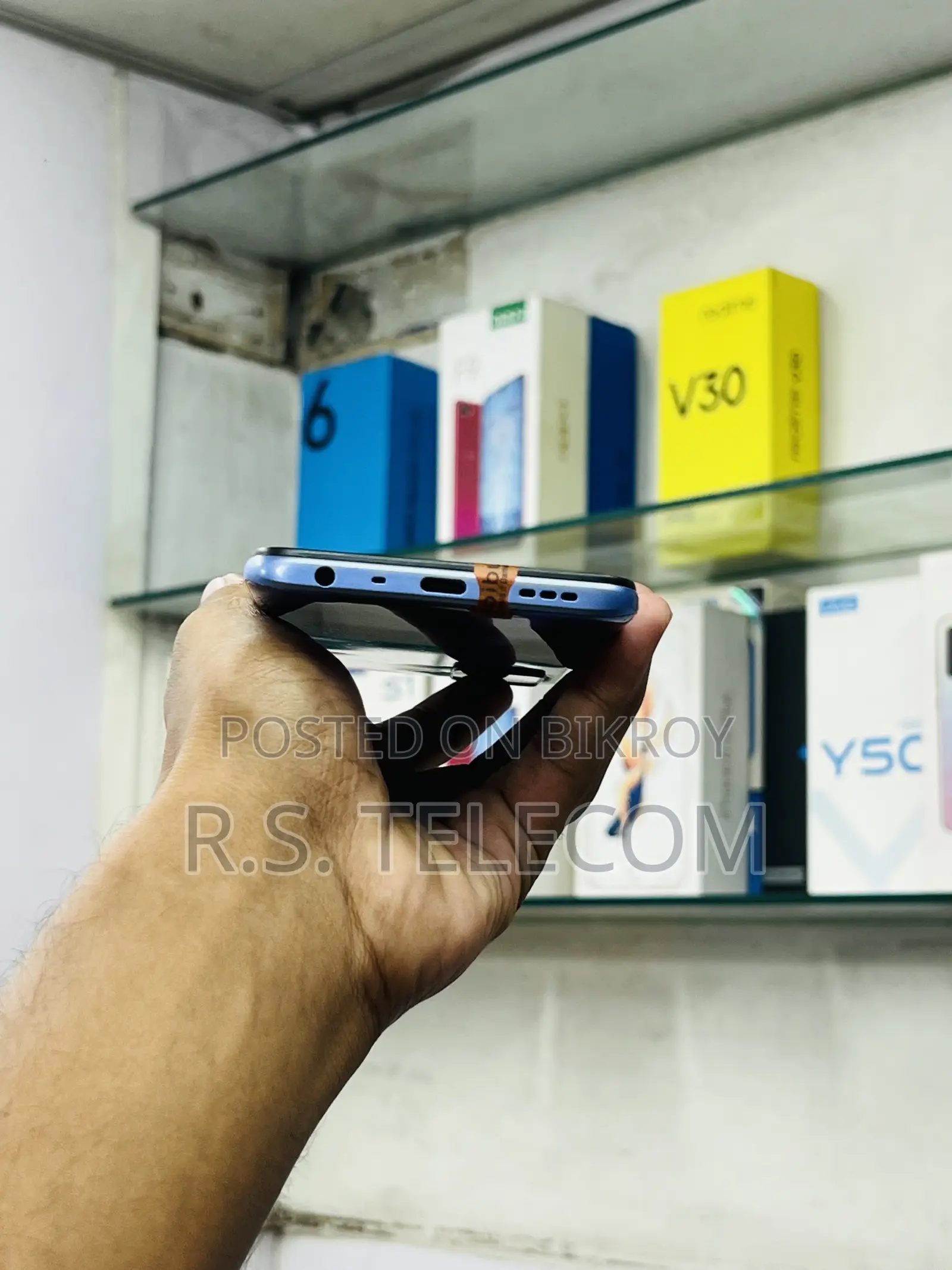 New Realme V11s 5G 128 GB Purple