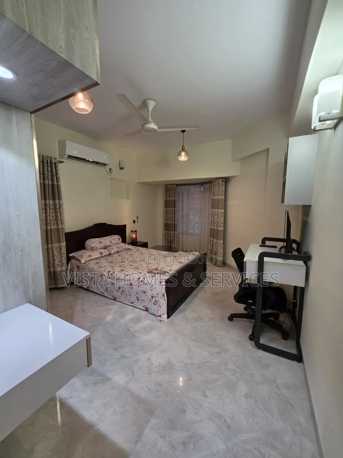 Furnished 3-bedroom Apartment in Southeast Palace, Gulshan for rent