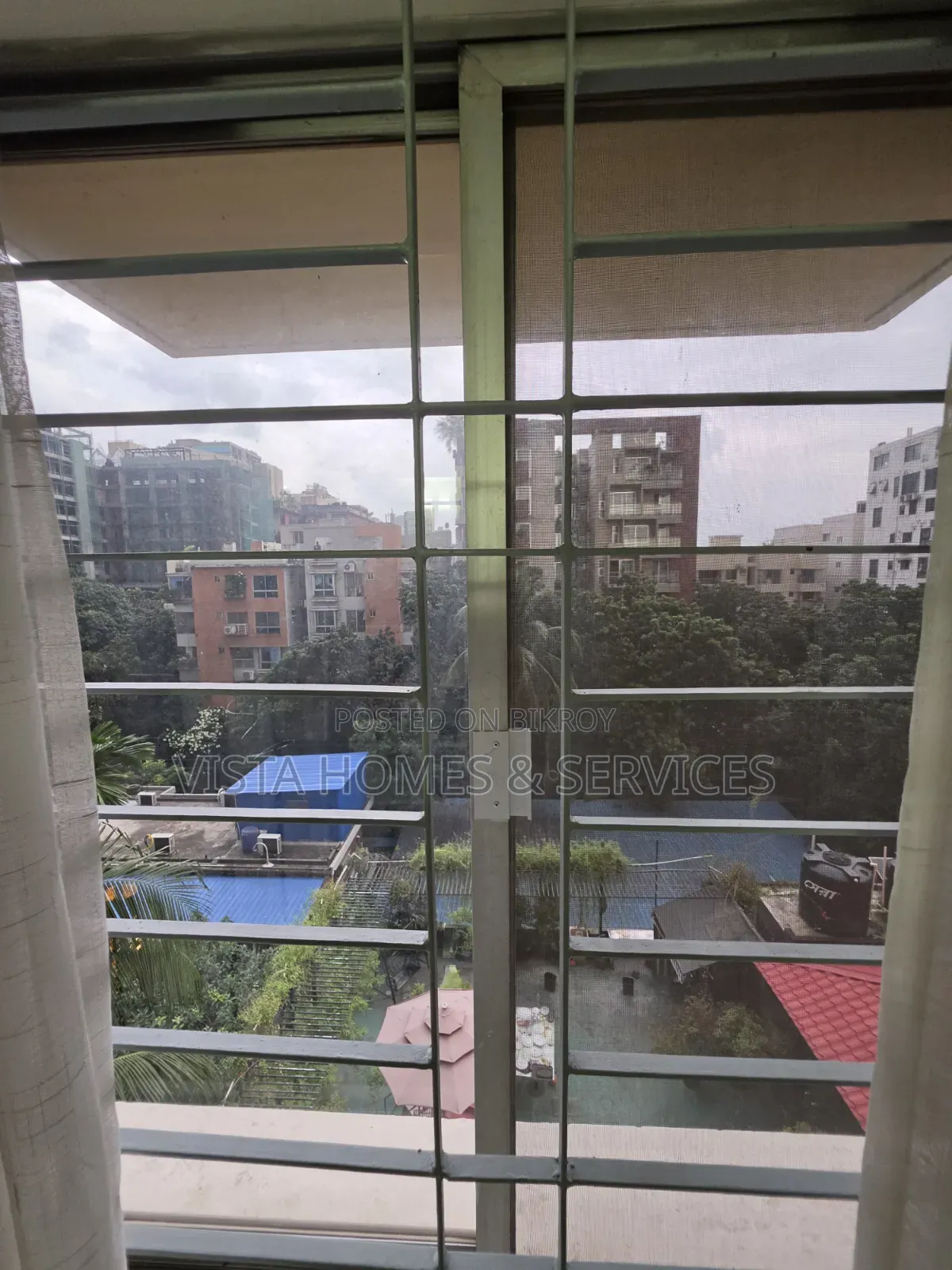 Furnished 3-bedroom Apartment in Southeast Palace, Gulshan for rent