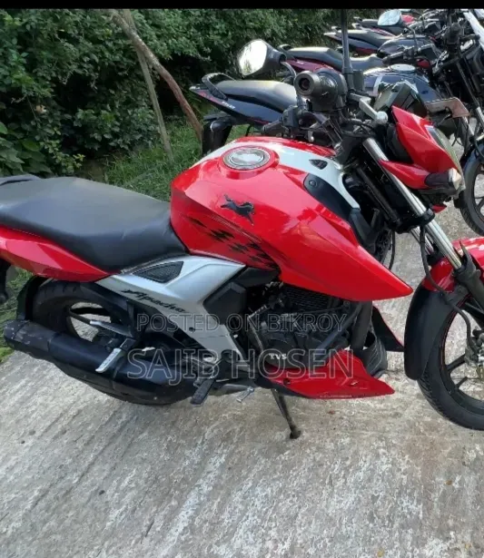 টিভিএস অ্যাপাচি ১৬০ ৪ভি ২০১৯ লাল