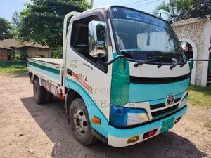 টয়োটা ডাইনা পিকআপ ২০১৬ জাপান কন্ডিশন