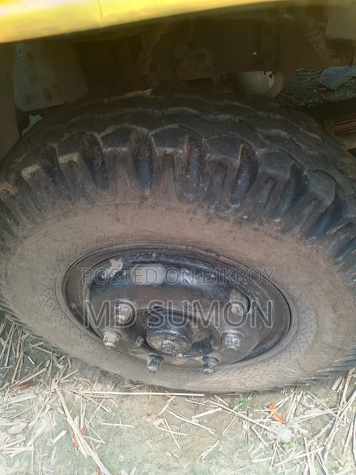 ডাম্প ট্রাক