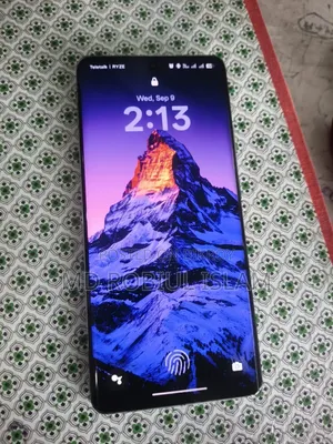 Oppo F27 Pro+ 256 GB Purple