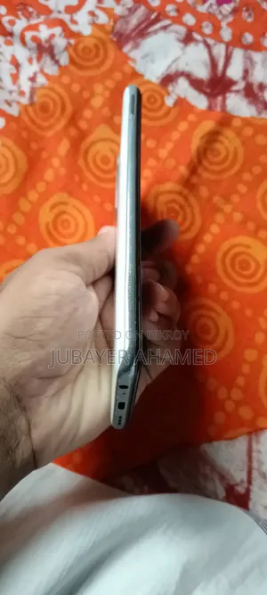 শাওমি রেডমি নোট ১০এস ১২৮ জিবি হোয়াইট