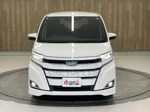 টয়োটা নোয়া ২০২১ পার্ল