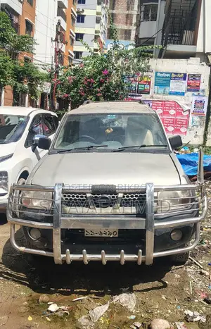 Nissan Pick-Up 2005 Silver