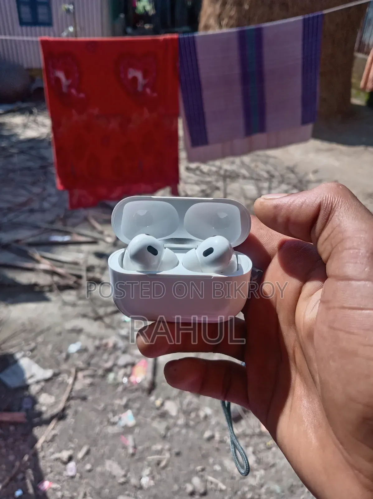 Apple Bluetooth Earbuds