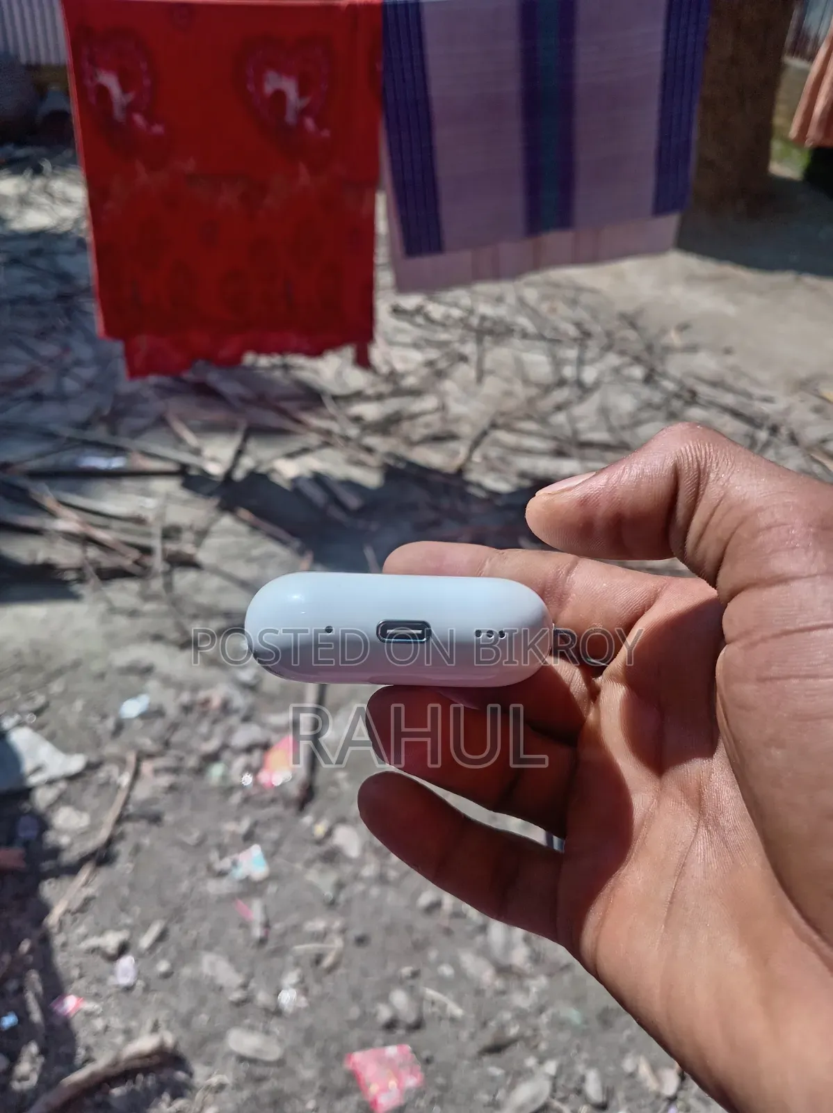 Apple Bluetooth Earbuds