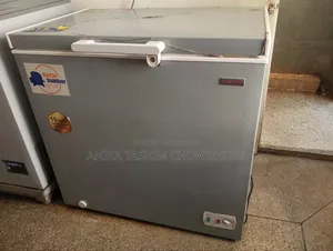 সিঙ্গার ২০০ লিটার চেস্ট ফ্রিজার (এস১০০-বিডি-২৩০-জিওয়াই) – ১০ মাস ব্যবহৃত