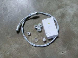 Apple Bluetooth Earbuds