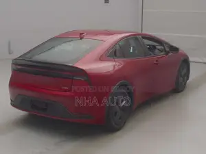 Toyota Prius 2023 Maroon