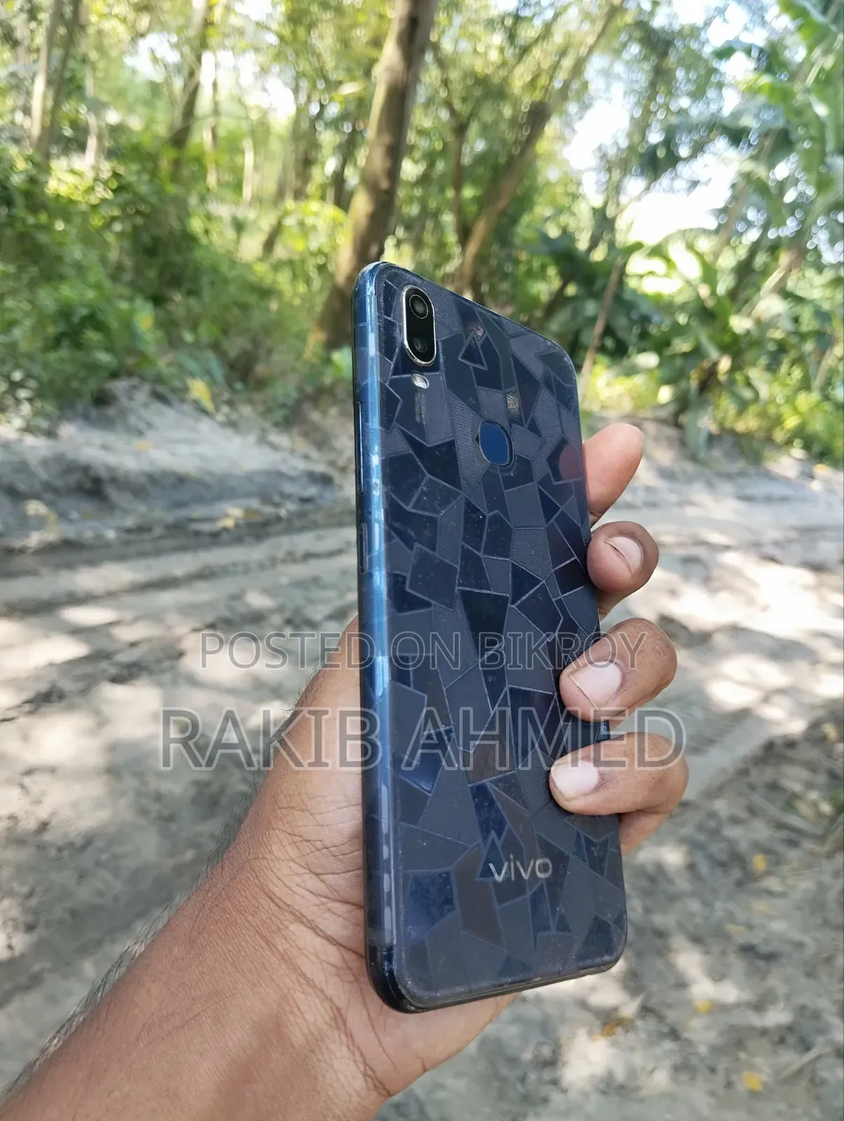 Vivo Y11 32 GB Blue