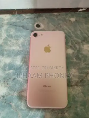 Apple iPhone 7 32 GB Rose Gold