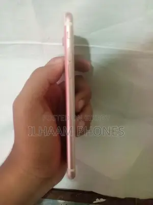 Apple iPhone 7 32 GB Rose Gold