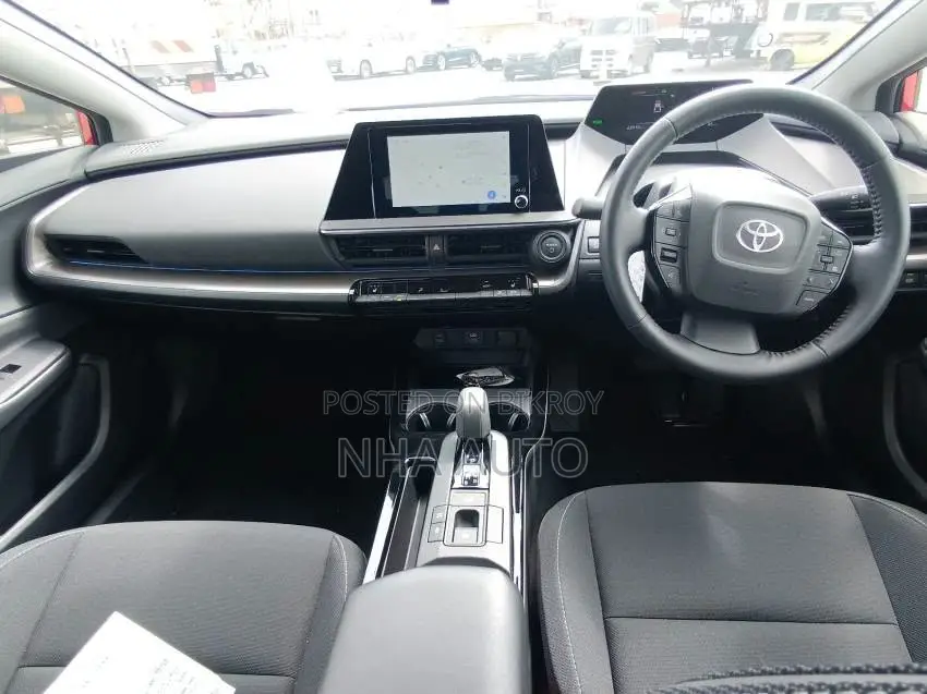 Toyota Prius 2023 Maroon