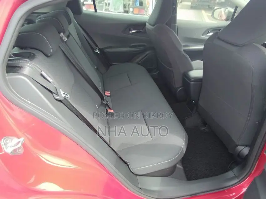 Toyota Prius 2023 Maroon