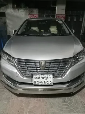 Toyota Premio 2016 Silver