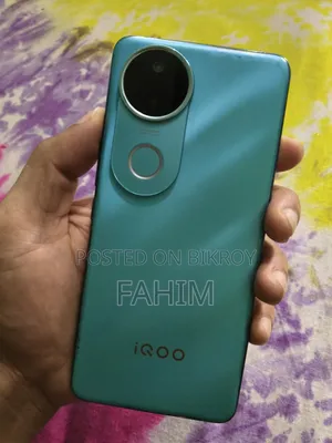 iQOO Z10 128 GB Blue