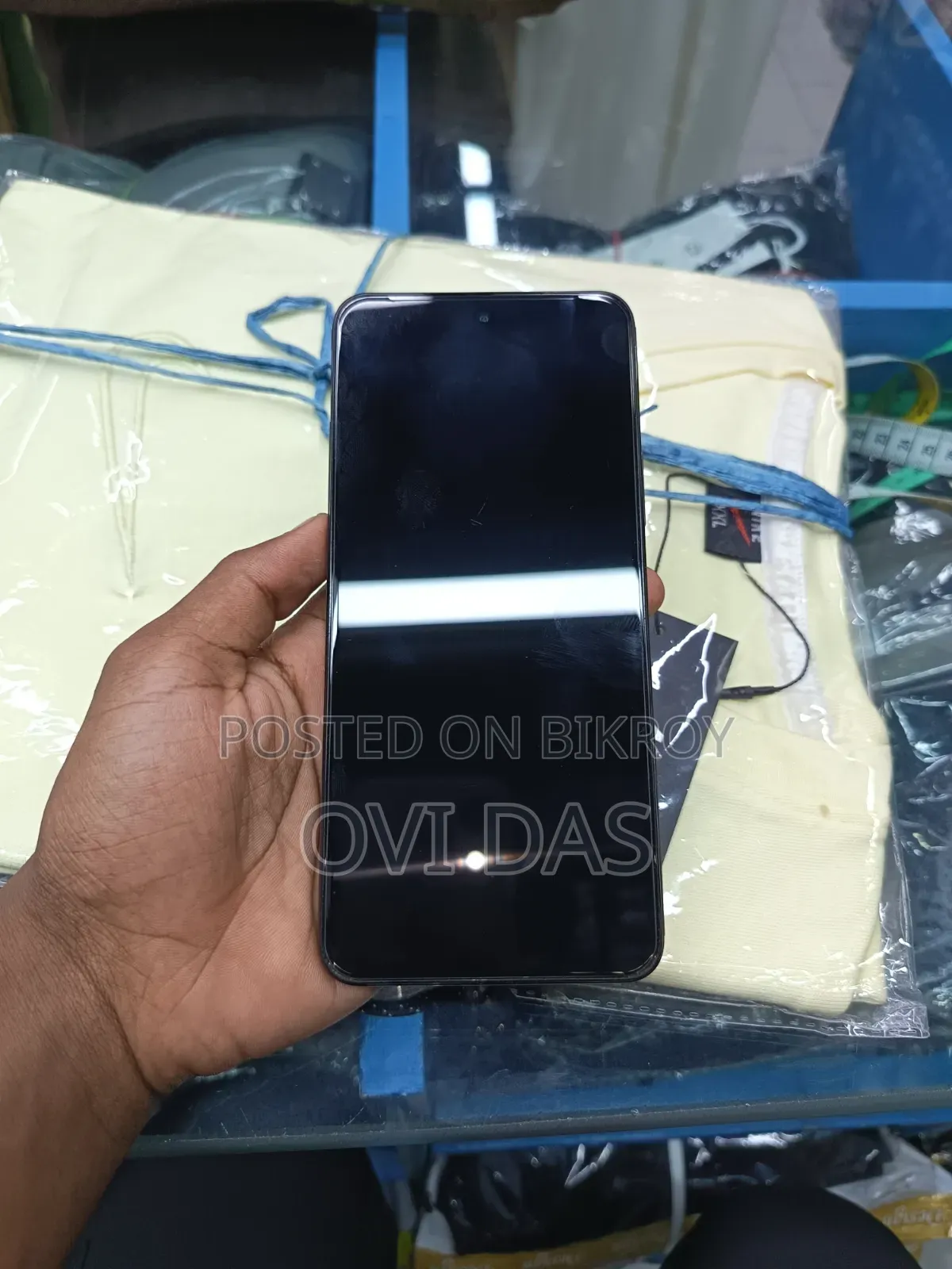 Vivo Y29 128 GB Bronze