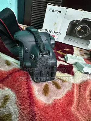 Canon DSLR 700d