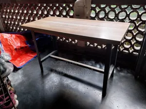 টেবিল এবং বেঞ্চ