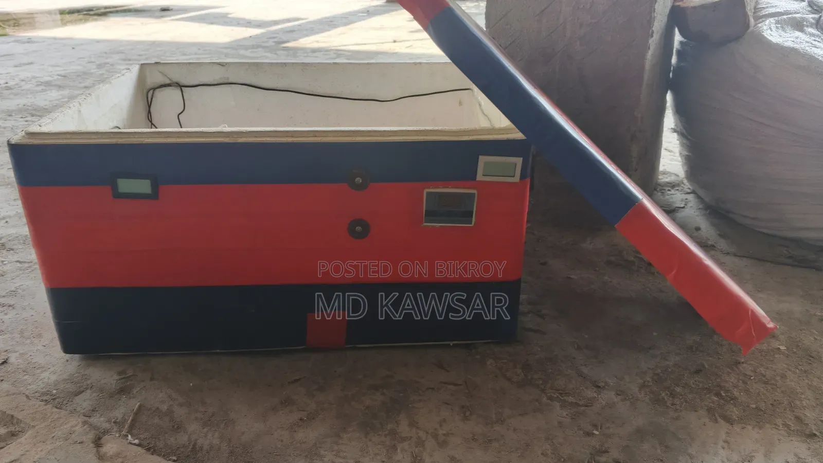 Egg Incubator Machine