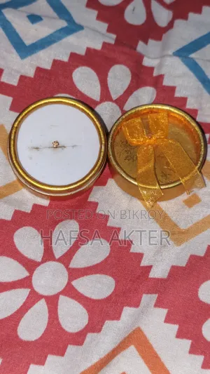 নাকফুল ২১ ক্যারেট