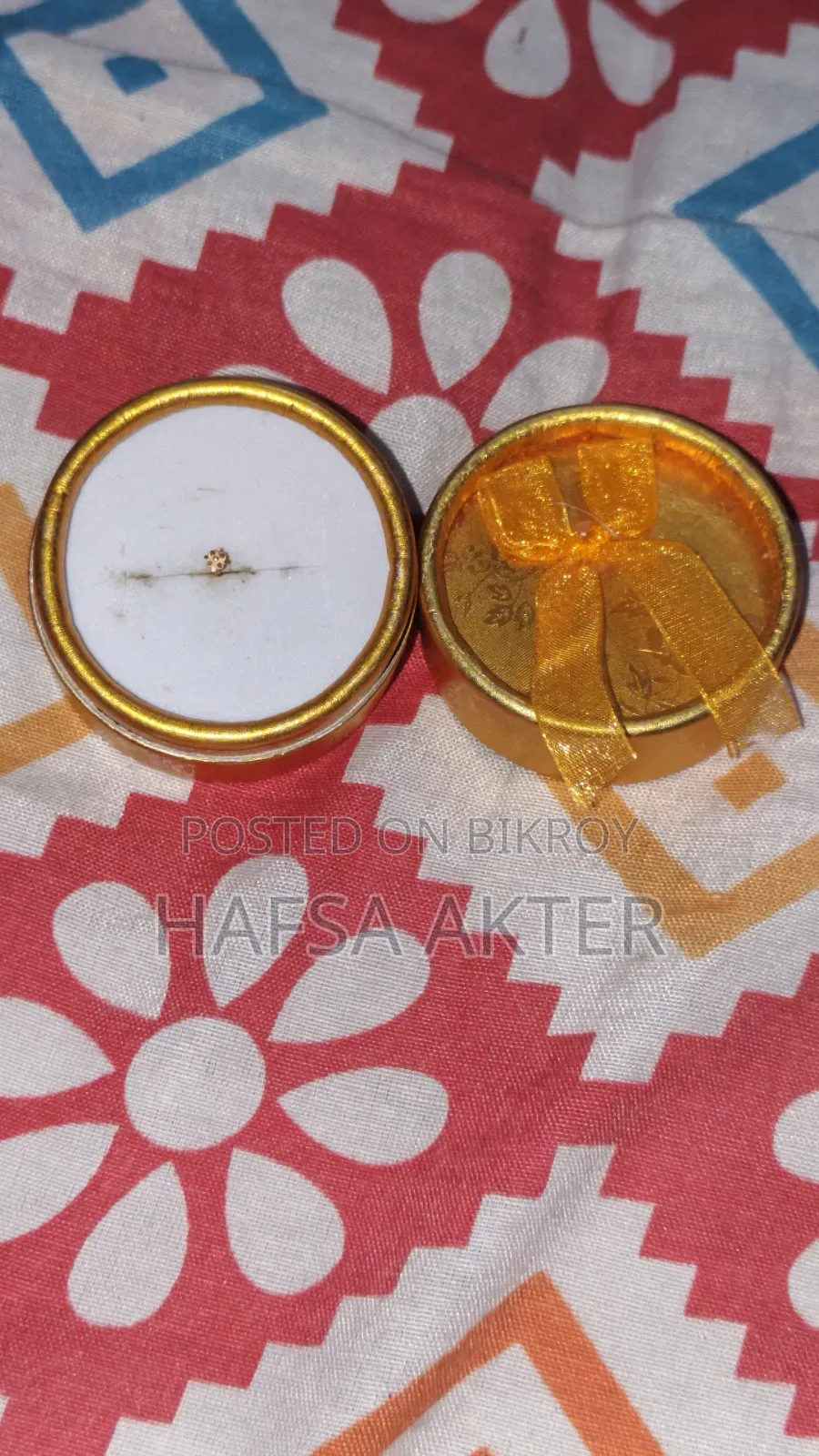 নাকফুল ২১ ক্যারেট