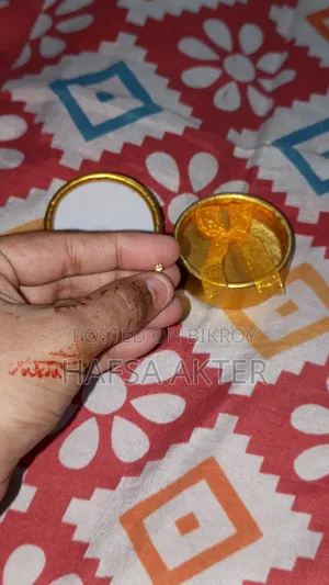 নাকফুল ২১ ক্যারেট