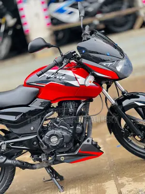 Bajaj Pulsar 150 2014 Red