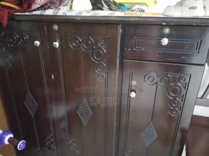 শো শেলফ