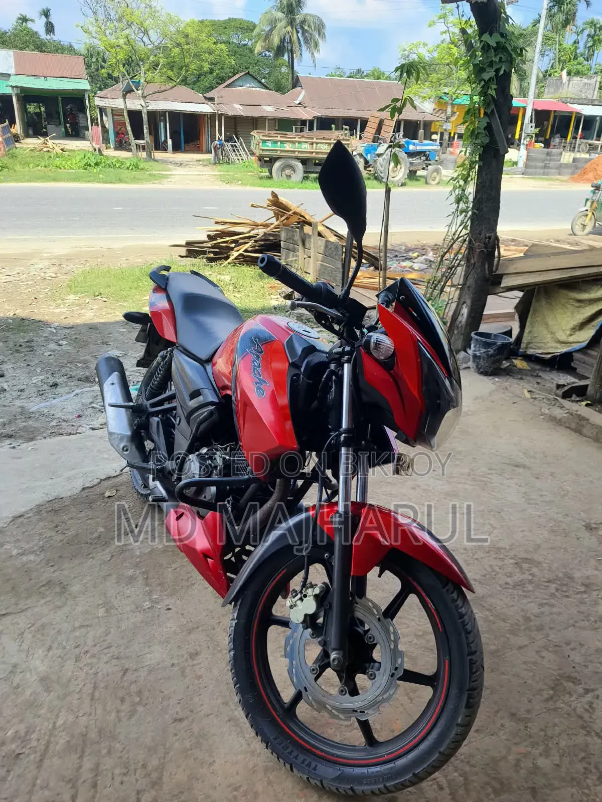 টিভিএস আপাচে আরটিআর ১৬০ টুভি ২০১৬ লাল