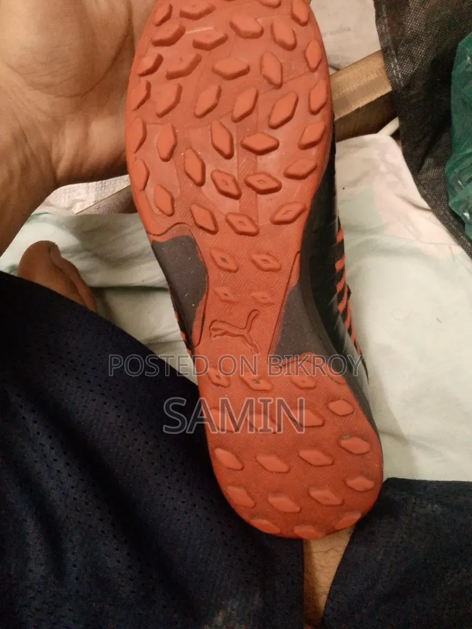 পুমা টিএফ ফুটবল বুট – ব্ল্যাক রেড