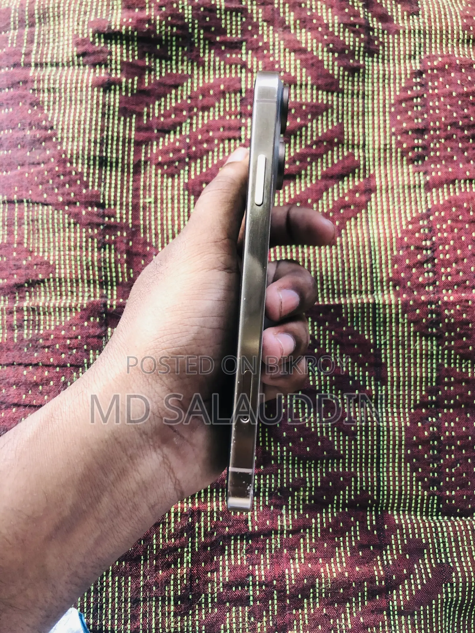 অ্যাপল আইফোন এক্সআর ৬৪ জিবি গোল্ড