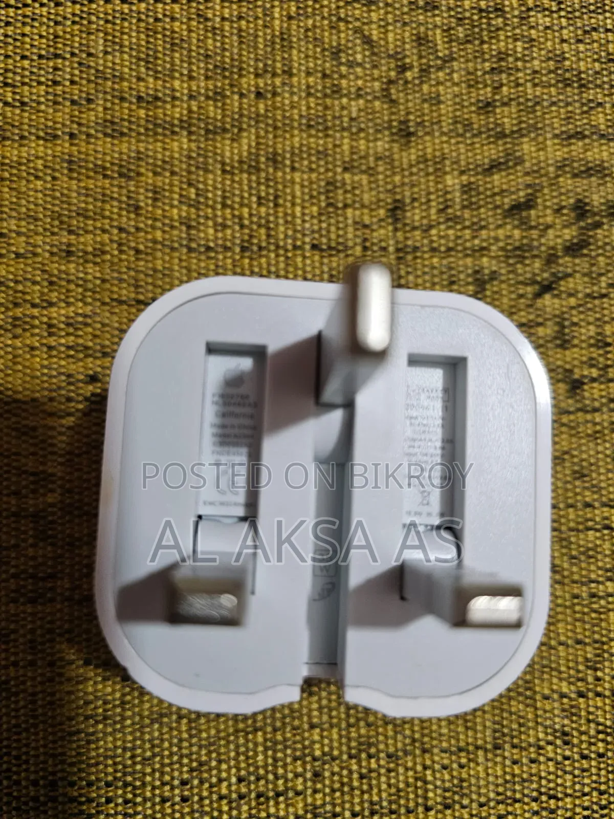 আইফোন ১৬ প্রো ম্যাক্স ৩৫ডব্লিউ সি পাওয়ার অ্যাডাপ্টর
