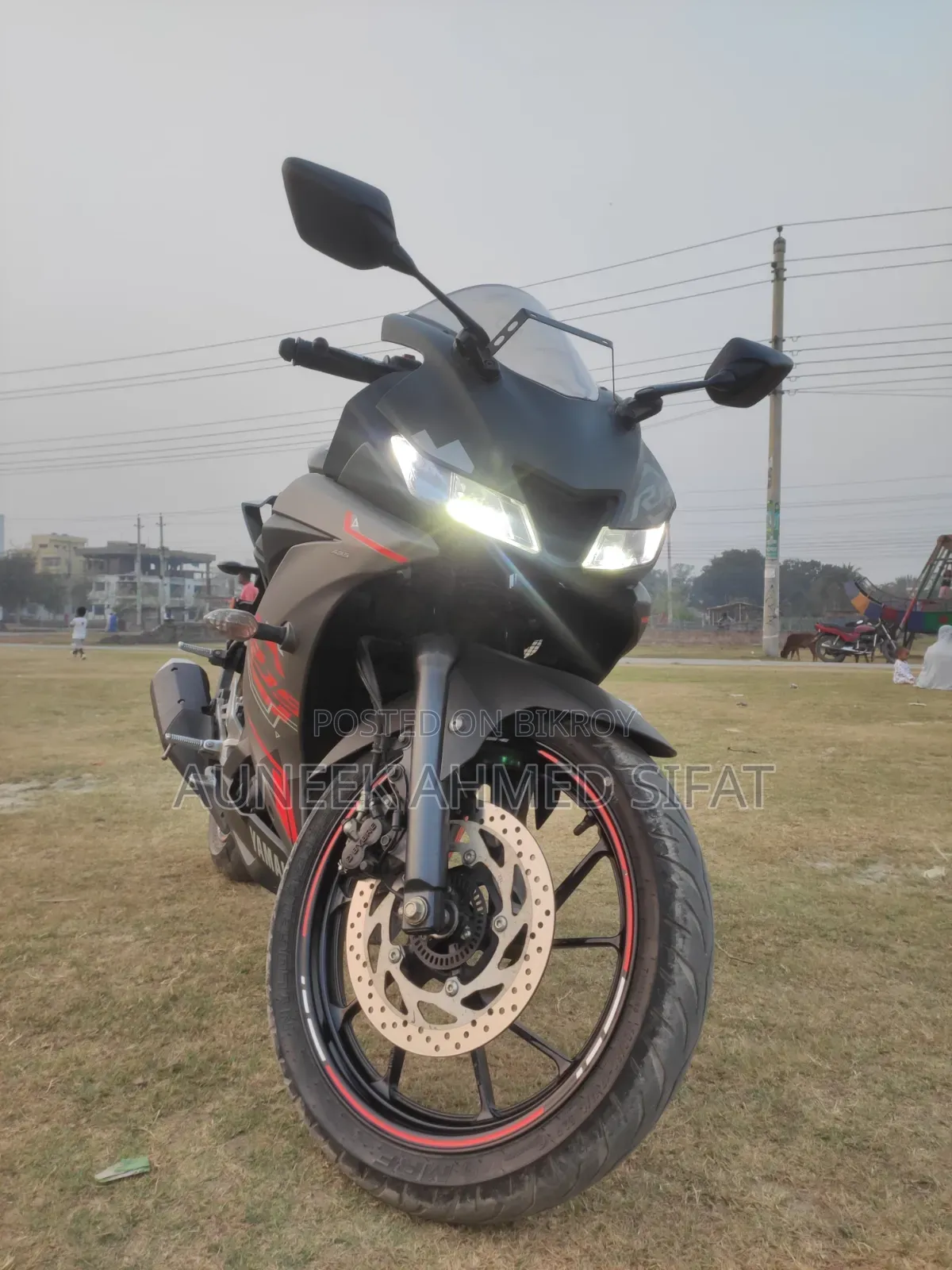 Yamaha R15 V3 2021 Gray