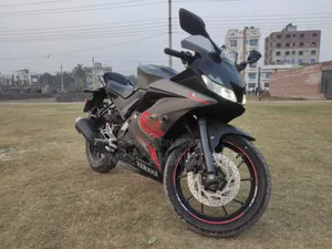 Yamaha R15 V3 2021 Gray