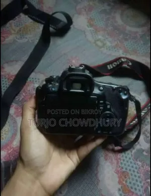 ক্যানন প্রফেশনাল ৬০ডি জুম লেন্স সহ