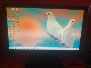 Desktop Computer Lenovo 16GB AMD Ryzen 5 HDD 256GB