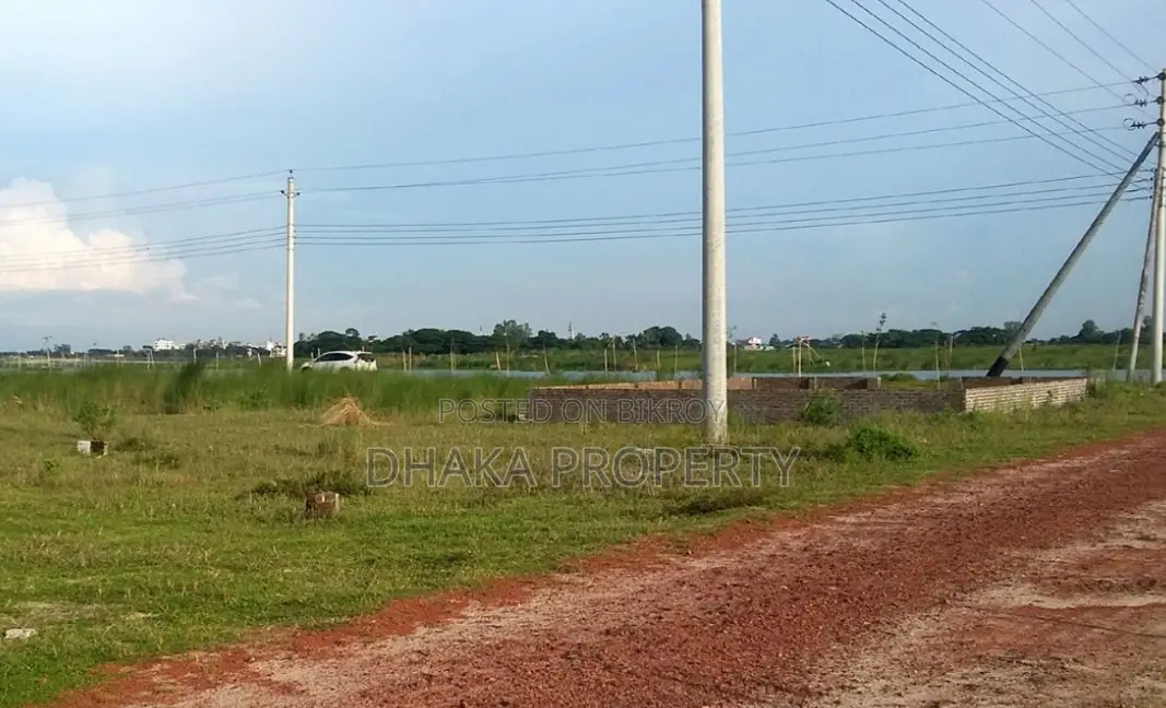 ৪ কাটা উত্তর বসুন্ধরা পি এক্সটেনশন