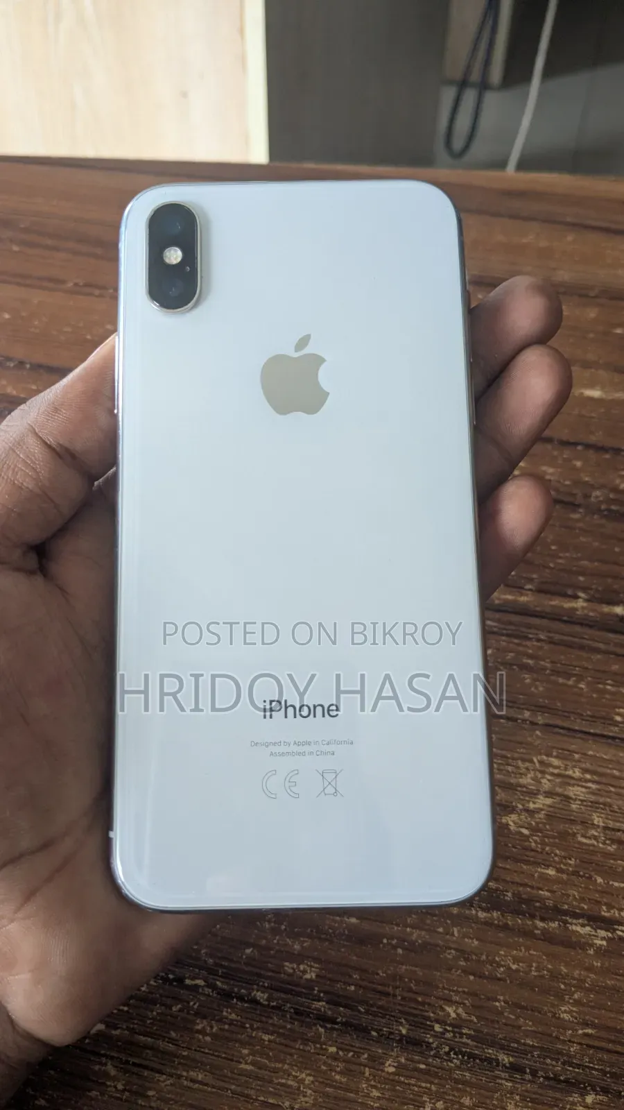 Apple iPhone X 64 GB White