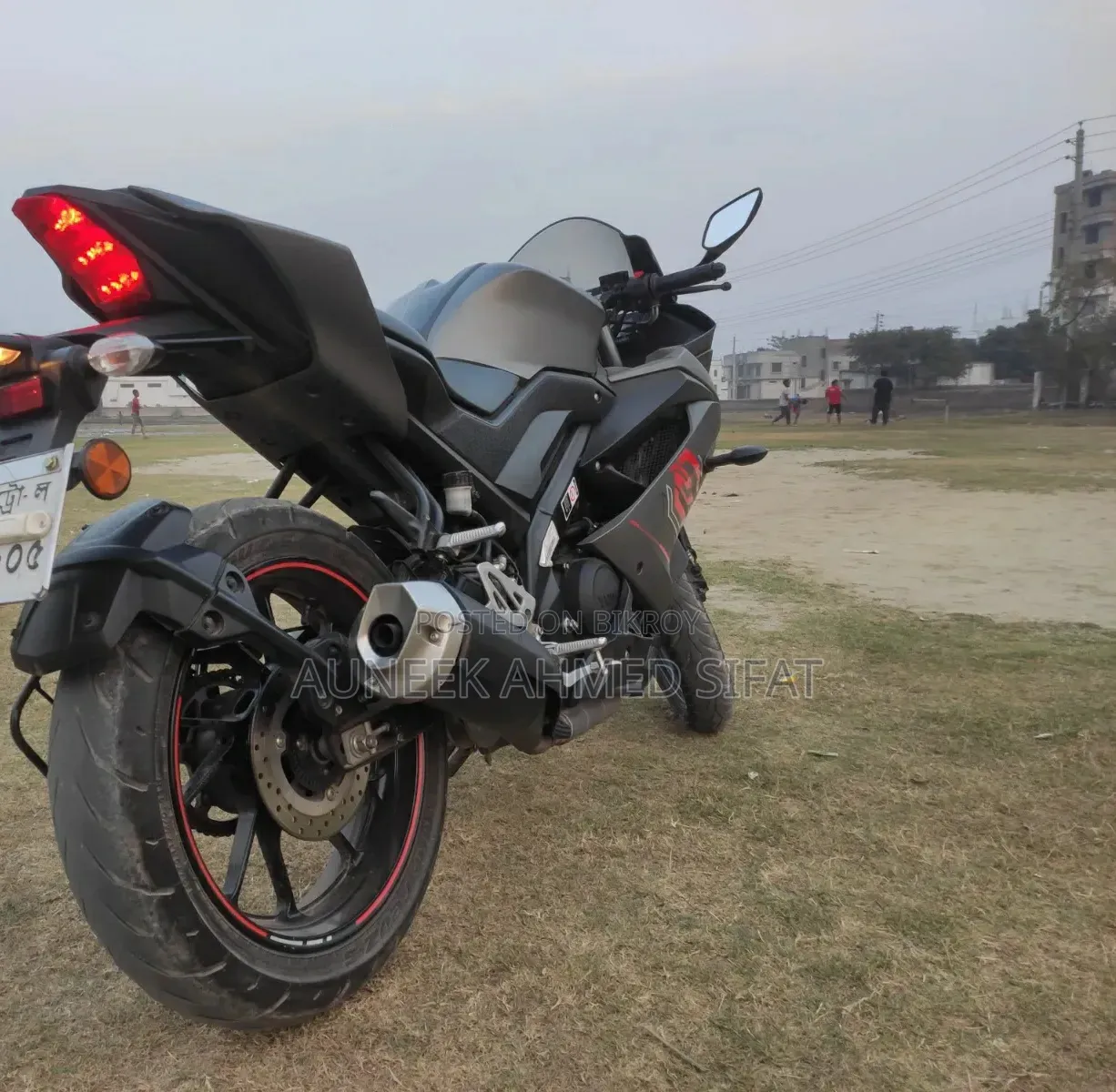 Yamaha R15 V3 2021 Gray