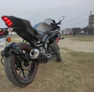 Yamaha R15 V3 2021 Gray